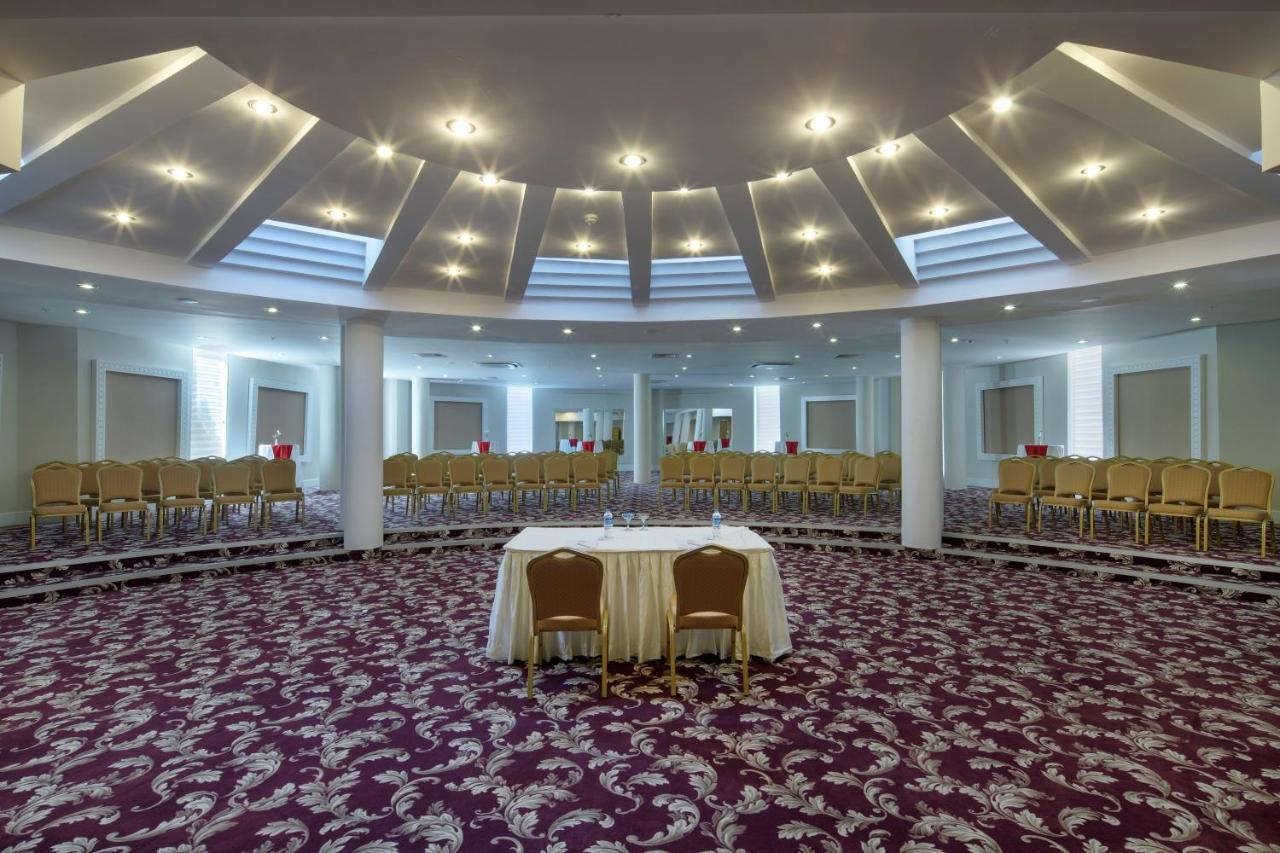 Crystal Tat Beach Golf Resort & Spa Belek Buitenkant foto