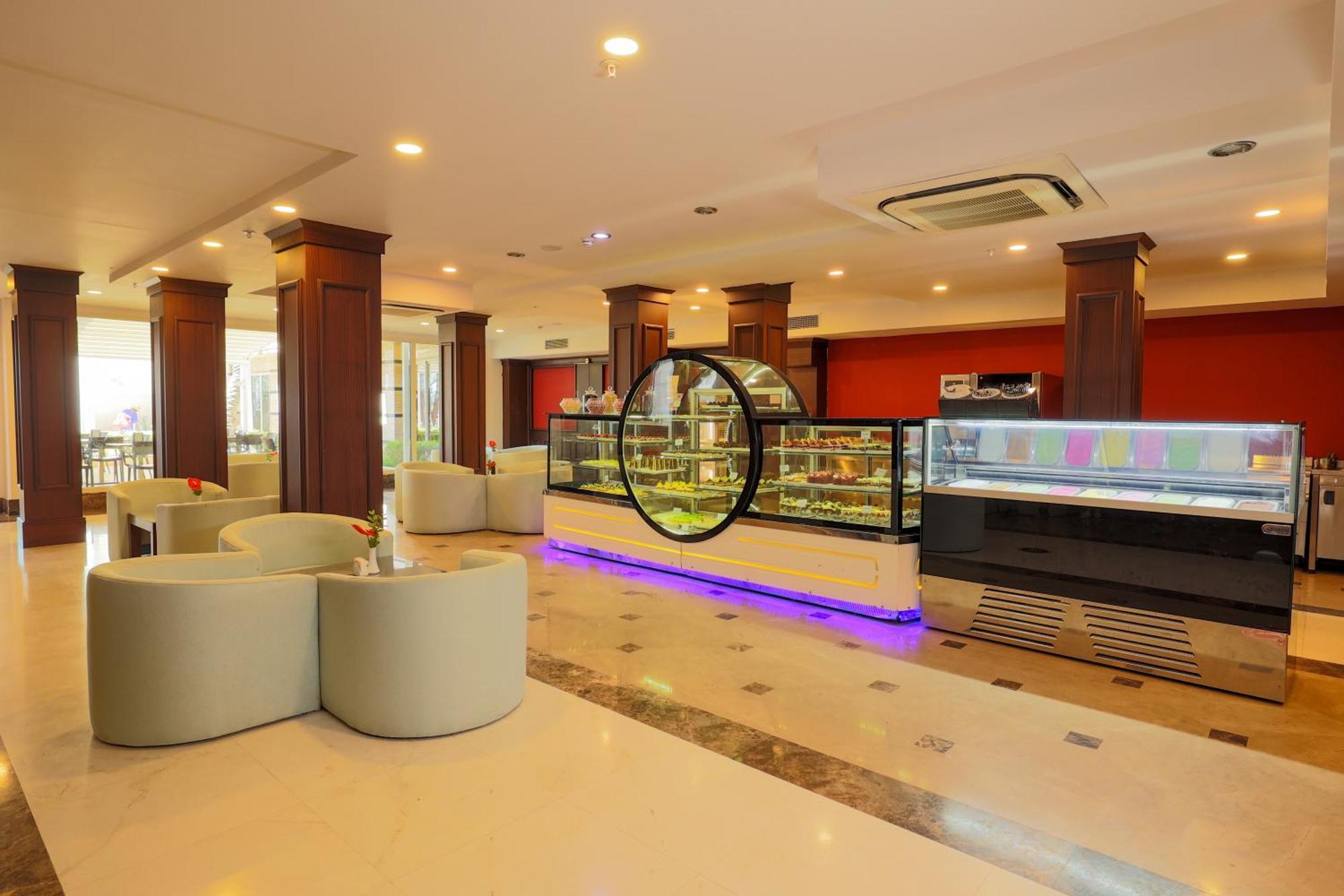 Crystal Tat Beach Golf Resort & Spa Belek Buitenkant foto