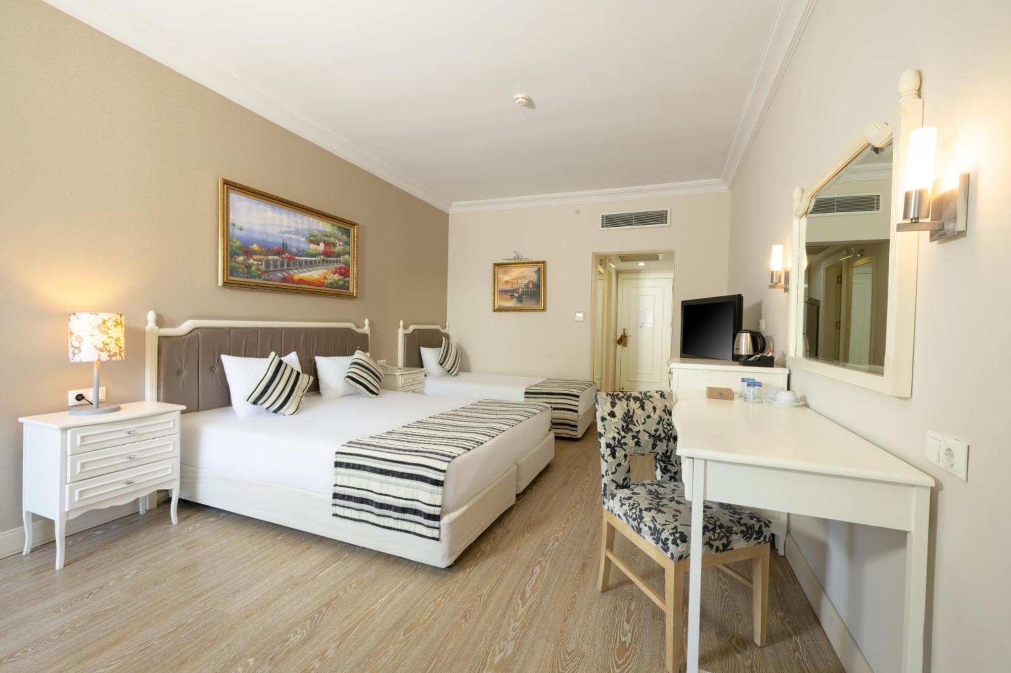 Crystal Tat Beach Golf Resort & Spa Belek Buitenkant foto