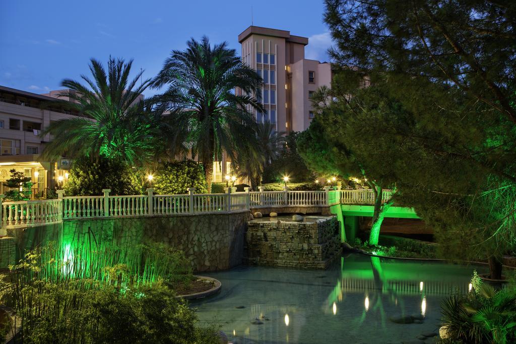 Crystal Tat Beach Golf Resort & Spa Belek Buitenkant foto